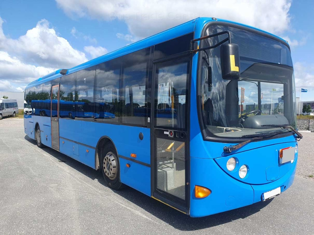 SCANIA Scala K 280 UB LB - Bus pinggiran kota: gambar 1 SCANIA Scala K 280 UB LB - Bus pinggiran kota: gambar 1