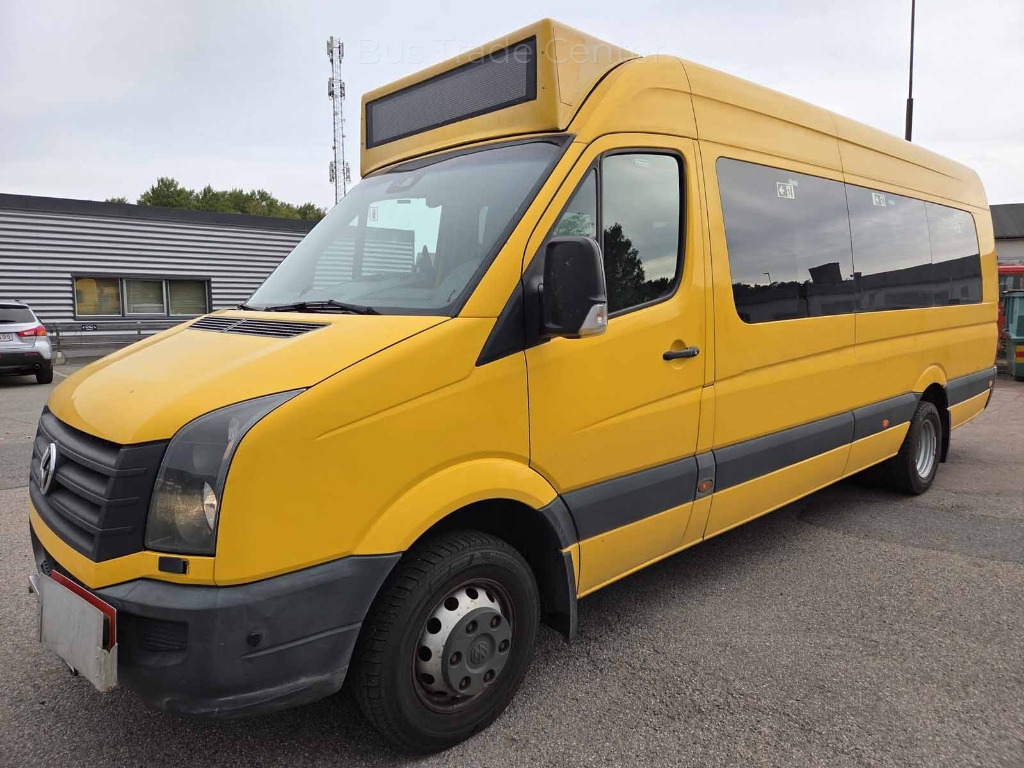 VOLKSWAGEN CRAFTER 50 LR // 8 pcs with lift - Bus mini, Van penumpang: gambar 4 VOLKSWAGEN CRAFTER 50 LR // 8 pcs with lift - Bus mini, Van penumpang: gambar 4
