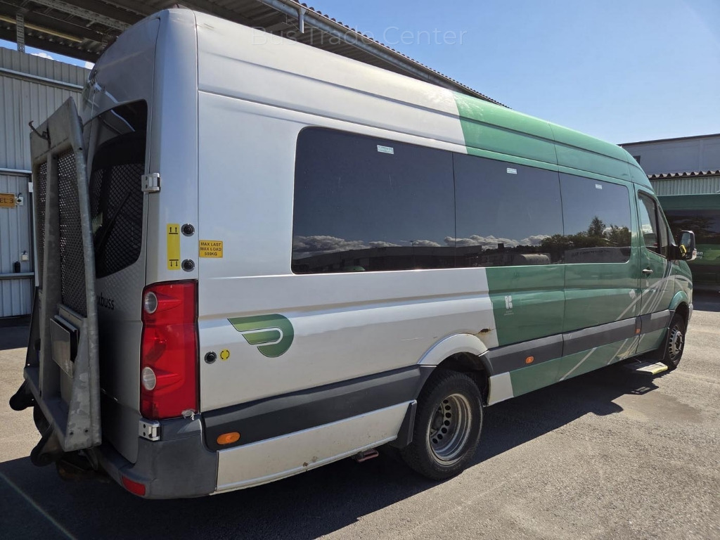 VOLKSWAGEN Crafter 50 LR // 3 units with lift - Bus mini, Van penumpang: gambar 2 VOLKSWAGEN Crafter 50 LR // 3 units with lift - Bus mini, Van penumpang: gambar 2