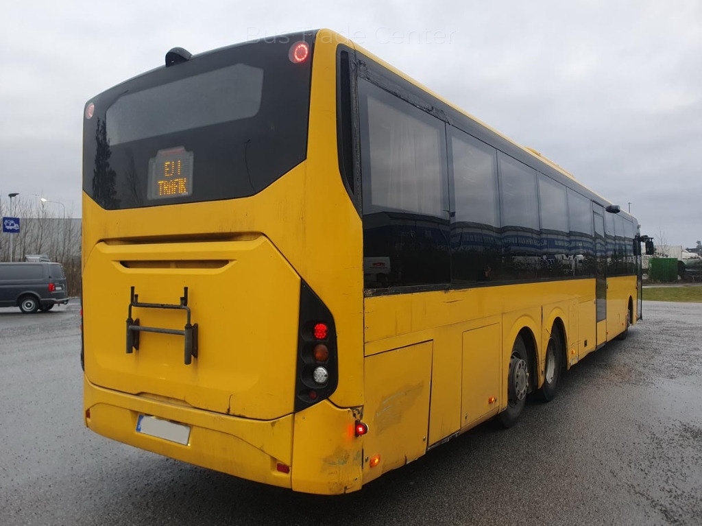 VOLVO 8900 B9RLE - Bus pinggiran kota: gambar 2 VOLVO 8900 B9RLE - Bus pinggiran kota: gambar 2