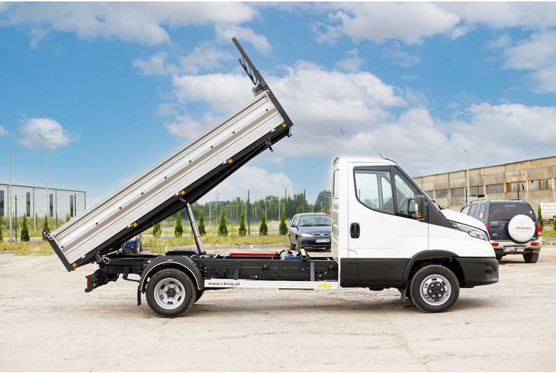 Iveco Daily 50C18 - Van jungkit: gambar 2 Iveco Daily 50C18 - Van jungkit: gambar 2