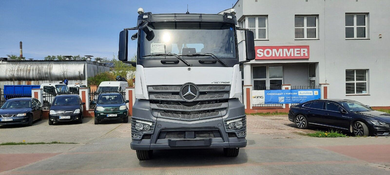 Hook lift baru Mercedes-Benz Actros 2542 KING HZ-20R: gambar 6 Hook lift baru Mercedes-Benz Actros 2542 KING HZ-20R: gambar 6