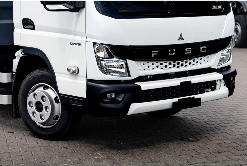Mitsubishi Fuso 9C18 + KING 3-WAY TIPPER - Truk jungkit: gambar 4 Mitsubishi Fuso 9C18 + KING 3-WAY TIPPER - Truk jungkit: gambar 4