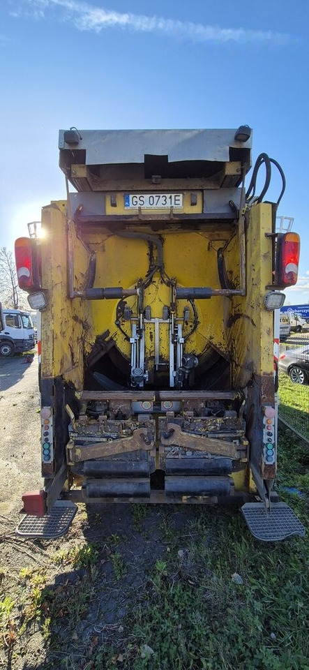 Scania R-400 - Truk sampah: gambar 3 Scania R-400 - Truk sampah: gambar 3
