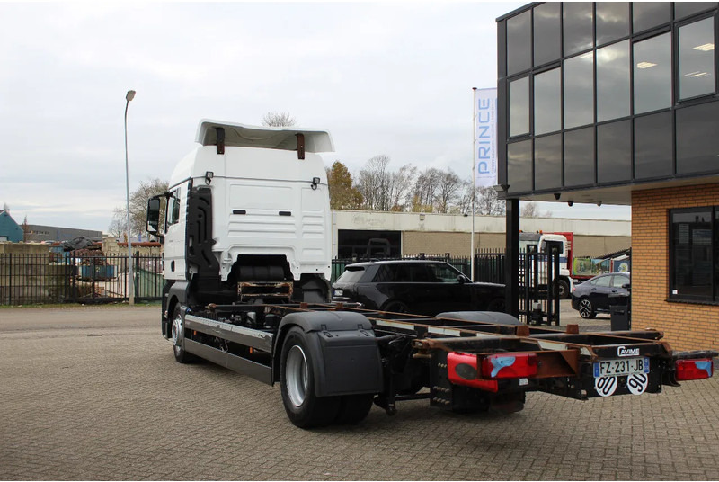 MAN TGX 18.430 * EURO6 * 4X2 * - Truk sasis: gambar 3 MAN TGX 18.430 * EURO6 * 4X2 * - Truk sasis: gambar 3