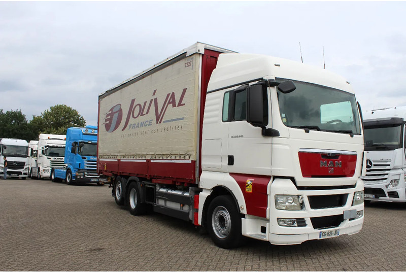 MAN TGX 26.440 * EURO5 * 6X2 * LIFT AXLE * - Truk dengan terpal samping: gambar 5 MAN TGX 26.440 * EURO5 * 6X2 * LIFT AXLE * - Truk dengan terpal samping: gambar 5