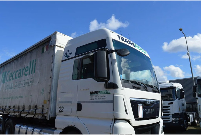 Truk dengan terpal samping MAN TGX 26.440 * RETARDER * EURO6 * 6X2 *: gambar 8