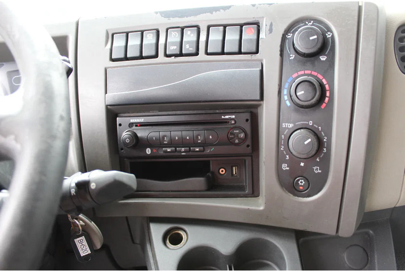 Truk box Renault Midlum 220 * EURO5 * MANUAL *: gambar 14