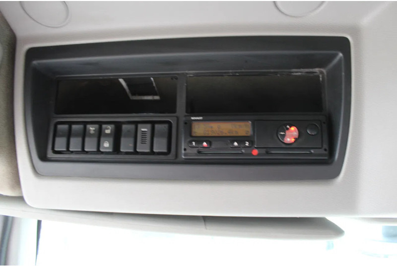 Truk box Renault Midlum 220 * EURO5 * MANUAL *: gambar 16