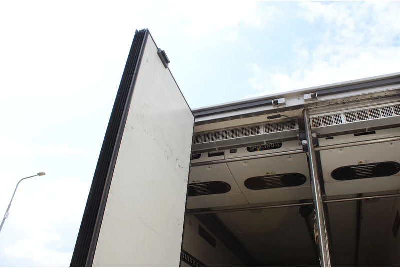 Truk berpendingin Renault Premium 280 * EURO6 * THERMO KING 1200R SPECTRUM * 4X2 *: gambar 11