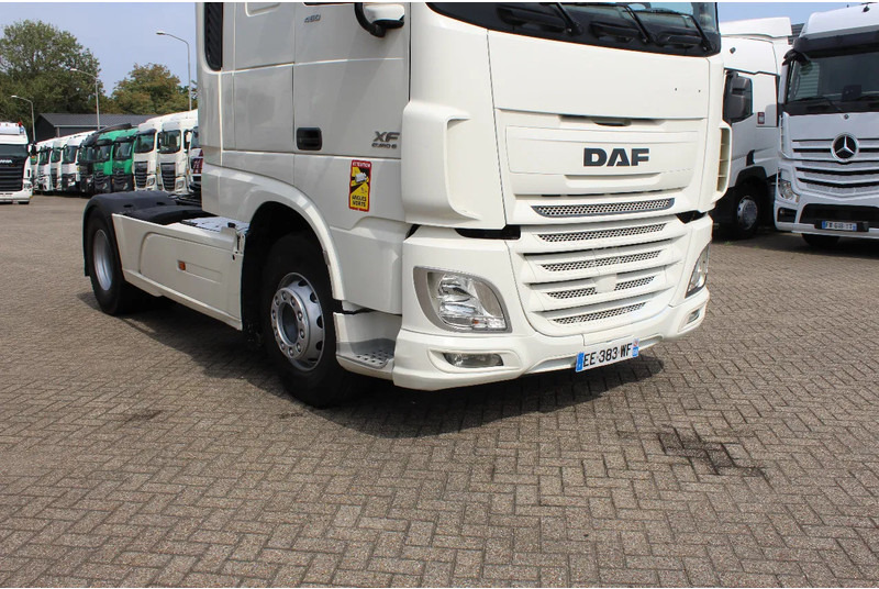 DAF XF 106.460 * RETARDER * EURO6 * 4X2 * - Tractor head: gambar 5 DAF XF 106.460 * RETARDER * EURO6 * 4X2 * - Tractor head: gambar 5