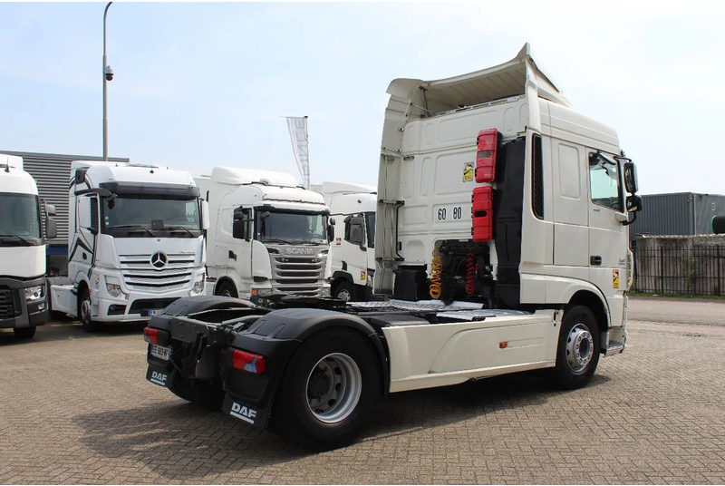 DAF XF 106.460 * RETARDER * EURO6 * 4X2 * - Tractor head: gambar 3 DAF XF 106.460 * RETARDER * EURO6 * 4X2 * - Tractor head: gambar 3