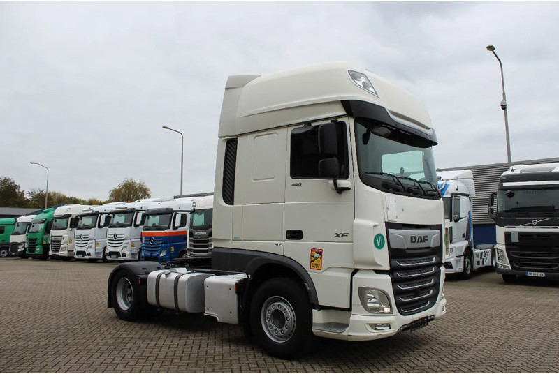 DAF XF 106.480 * RETARDER * BIG TANK * 4X2 * BIG SPACE * - Tractor head: gambar 5 DAF XF 106.480 * RETARDER * BIG TANK * 4X2 * BIG SPACE * - Tractor head: gambar 5