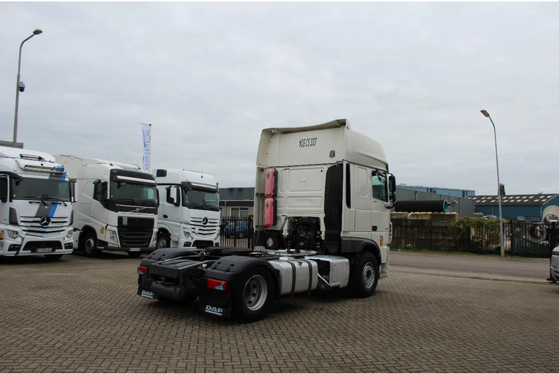 DAF XF 106.480 * RETARDER * BIG TANK * 4X2 * BIG SPACE * - Tractor head: gambar 4 DAF XF 106.480 * RETARDER * BIG TANK * 4X2 * BIG SPACE * - Tractor head: gambar 4