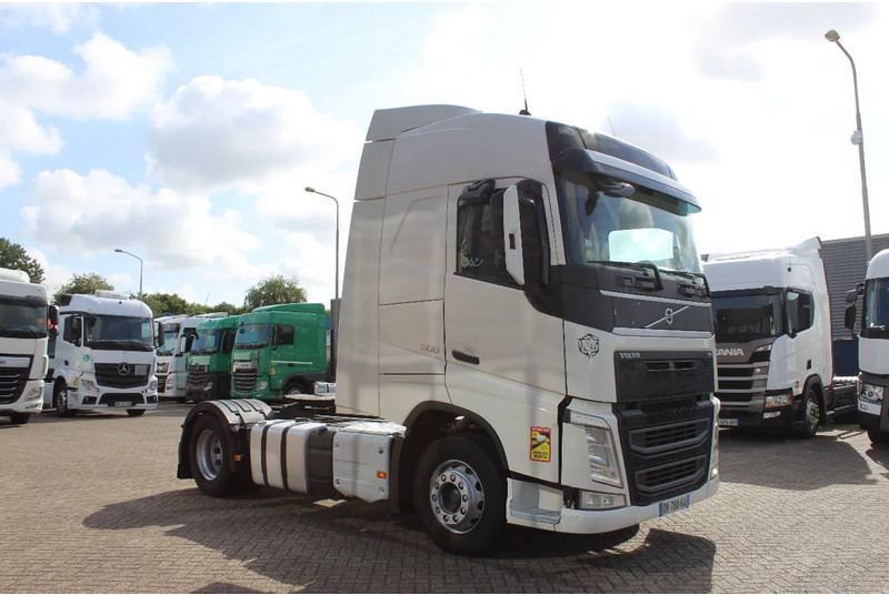 Volvo FH 13.500 * EURO6 * 4X2 * - Tractor head: gambar 5 Volvo FH 13.500 * EURO6 * 4X2 * - Tractor head: gambar 5