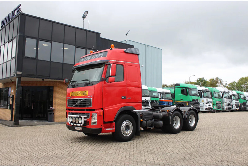 Volvo FH 16.550 * MANUAL * 6X4 * - Tractor head: gambar 1 Volvo FH 16.550 * MANUAL * 6X4 * - Tractor head: gambar 1