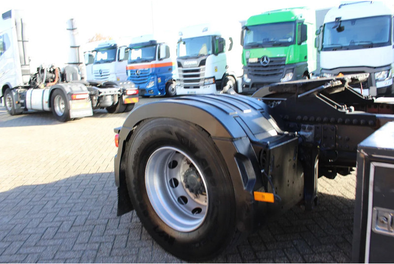 Tractor head Volvo FH 460 * EURO6 * 4X2 *: gambar 11 Tractor head Volvo FH 460 * EURO6 * 4X2 *: gambar 11