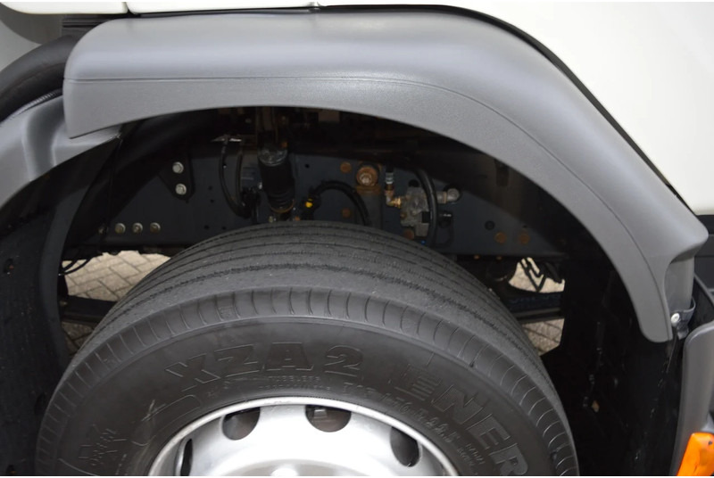 Truk berpendingin Volvo * EURO5 * CARRIER SUPRA 950MT * 4X2 *: gambar 8