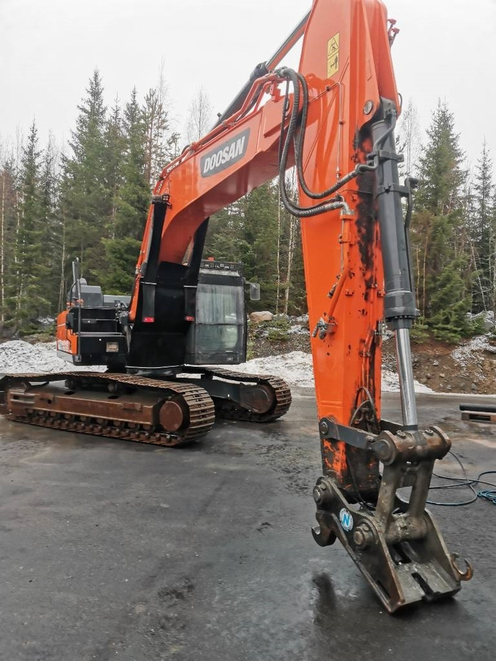 Doosan DX 300 LC-5 / Reserved - Ekskavator perayap: gambar 4 Doosan DX 300 LC-5 / Reserved - Ekskavator perayap: gambar 4