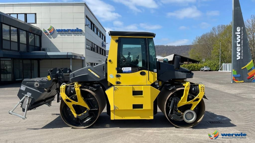 Bomag BW 174 AP-4V - Roller jalan: gambar 1 Bomag BW 174 AP-4V - Roller jalan: gambar 1