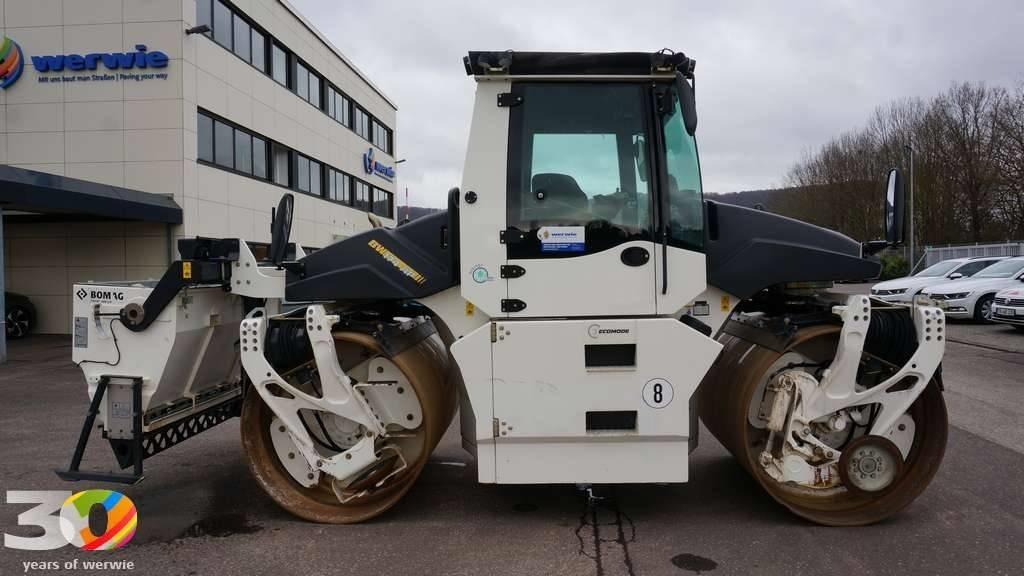 Bomag BW 174 AP-4f AM - Roller jalan: gambar 1 Bomag BW 174 AP-4f AM - Roller jalan: gambar 1