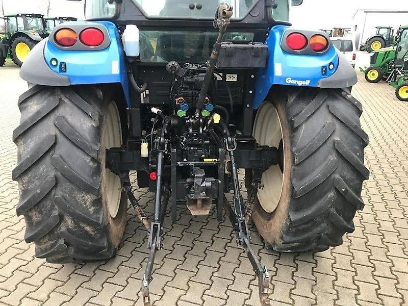 New Holland T4.85 - Traktor: gambar 5 New Holland T4.85 - Traktor: gambar 5