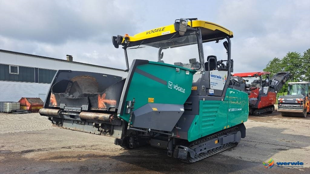 Vögele MT 3000-3i - Mesin aspal: gambar 4 Vögele MT 3000-3i - Mesin aspal: gambar 4