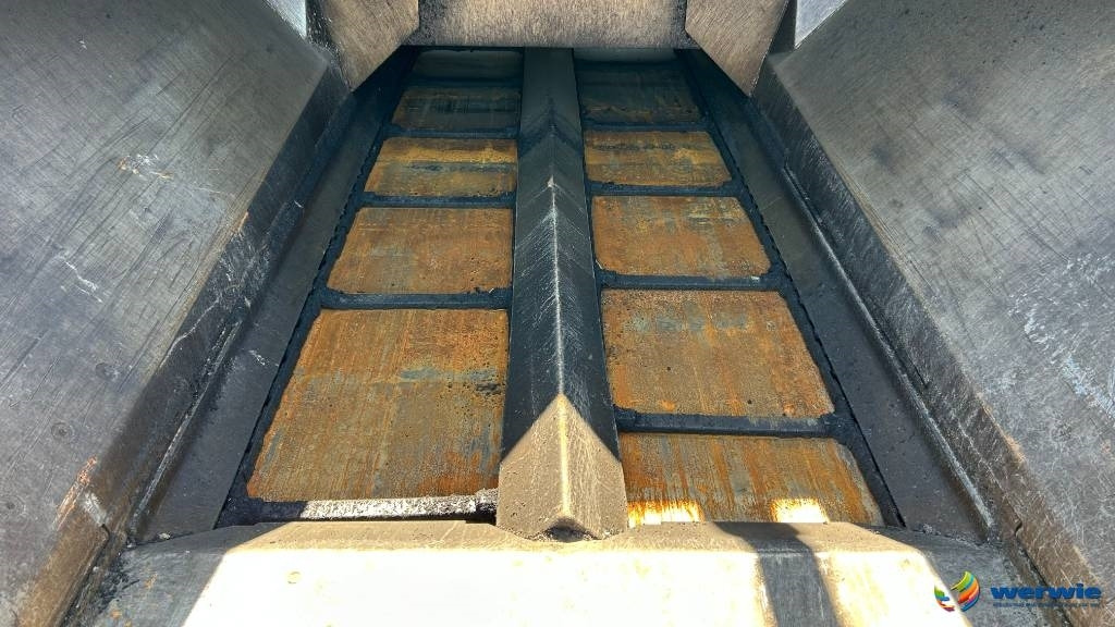 Volvo ABG TITAN 5820 - Paver aspal: gambar 3 Volvo ABG TITAN 5820 - Paver aspal: gambar 3