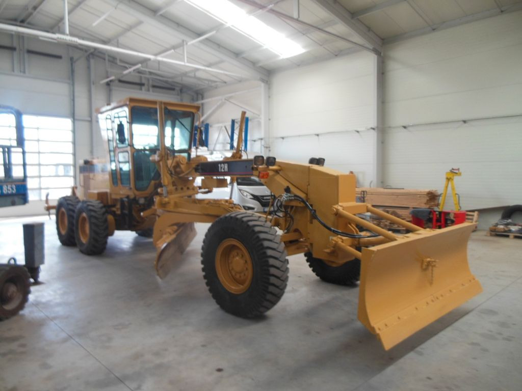 CAT 12 H - NA + RIPER - Grader: gambar 4 CAT 12 H - NA + RIPER - Grader: gambar 4