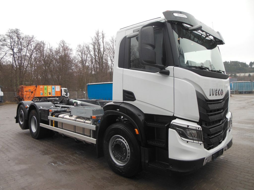 Iveco X-WAY AD 280X46, 6X2, LENK/LIFT, TNH 20T,SOFORT! Iveco X-WAY AD 280X46, 6X2, LENK/LIFT, TNH 20T,SOFORT! - Hook lift: gambar 2 Iveco X-WAY AD 280X46, 6X2, LENK/LIFT, TNH 20T,SOFORT! Iveco X-WAY AD 280X46, 6X2, LENK/LIFT, TNH 20T,SOFORT! - Hook lift: gambar 2