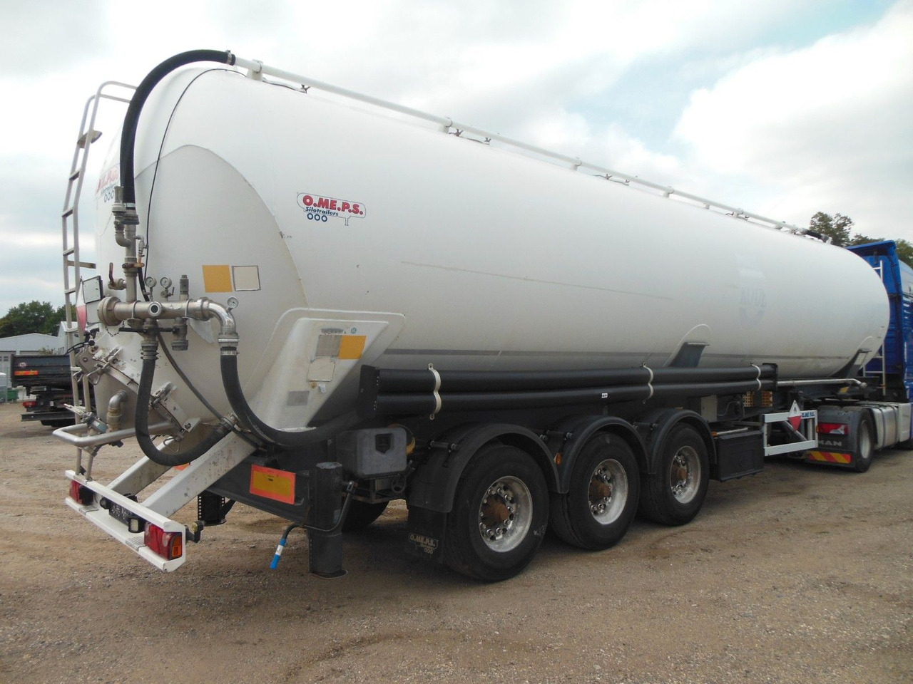 O.ME.P.S. CR 60, ADR, 60.000L - Semi trailer silo: gambar 3 O.ME.P.S. CR 60, ADR, 60.000L - Semi trailer silo: gambar 3