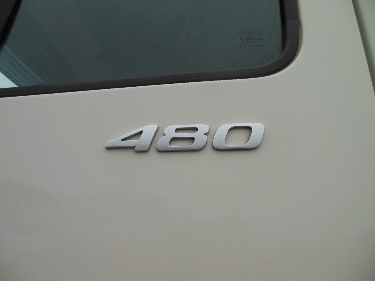 DAF XF 106.480 SC, STANDART, NEUE TACHO, TOP!! - Tractor head: gambar 5 DAF XF 106.480 SC, STANDART, NEUE TACHO, TOP!! - Tractor head: gambar 5