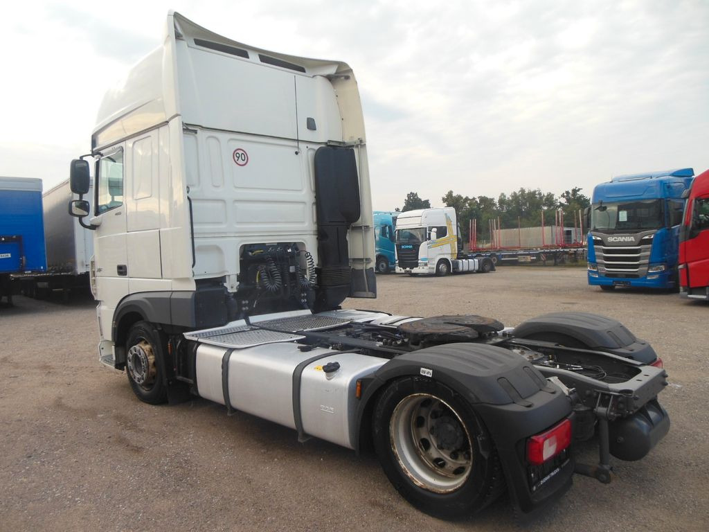 DAF XF 106.480 SSC, LOWDECK, STANDKLIMA - Tractor head: gambar 4 DAF XF 106.480 SSC, LOWDECK, STANDKLIMA - Tractor head: gambar 4
