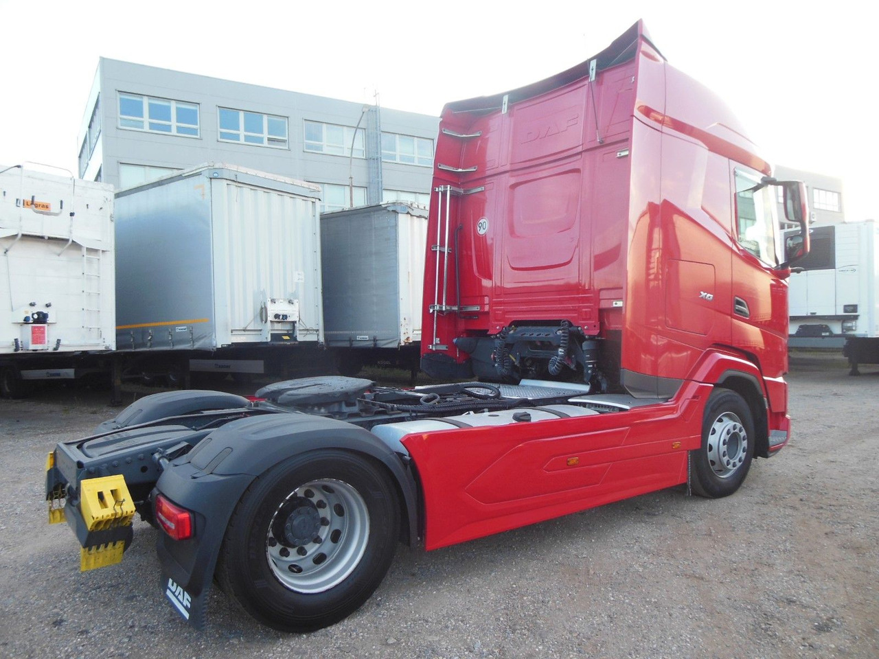 DAF XG 480, KIPPHYDRAULIK, STANDKLIMA, WIE NEUE!!! - Tractor head: gambar 3 DAF XG 480, KIPPHYDRAULIK, STANDKLIMA, WIE NEUE!!! - Tractor head: gambar 3