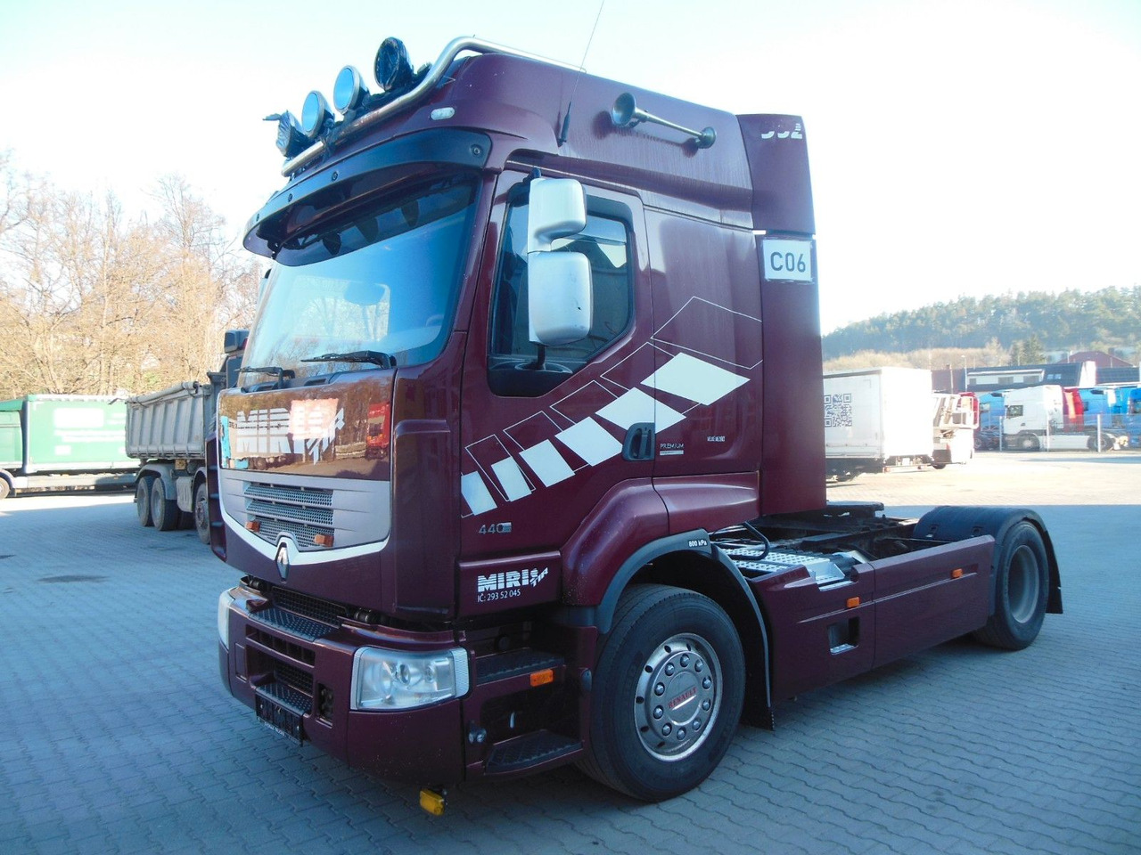 Renault PREMIUM 440.19 DXi - Tractor head: gambar 1 Renault PREMIUM 440.19 DXi - Tractor head: gambar 1