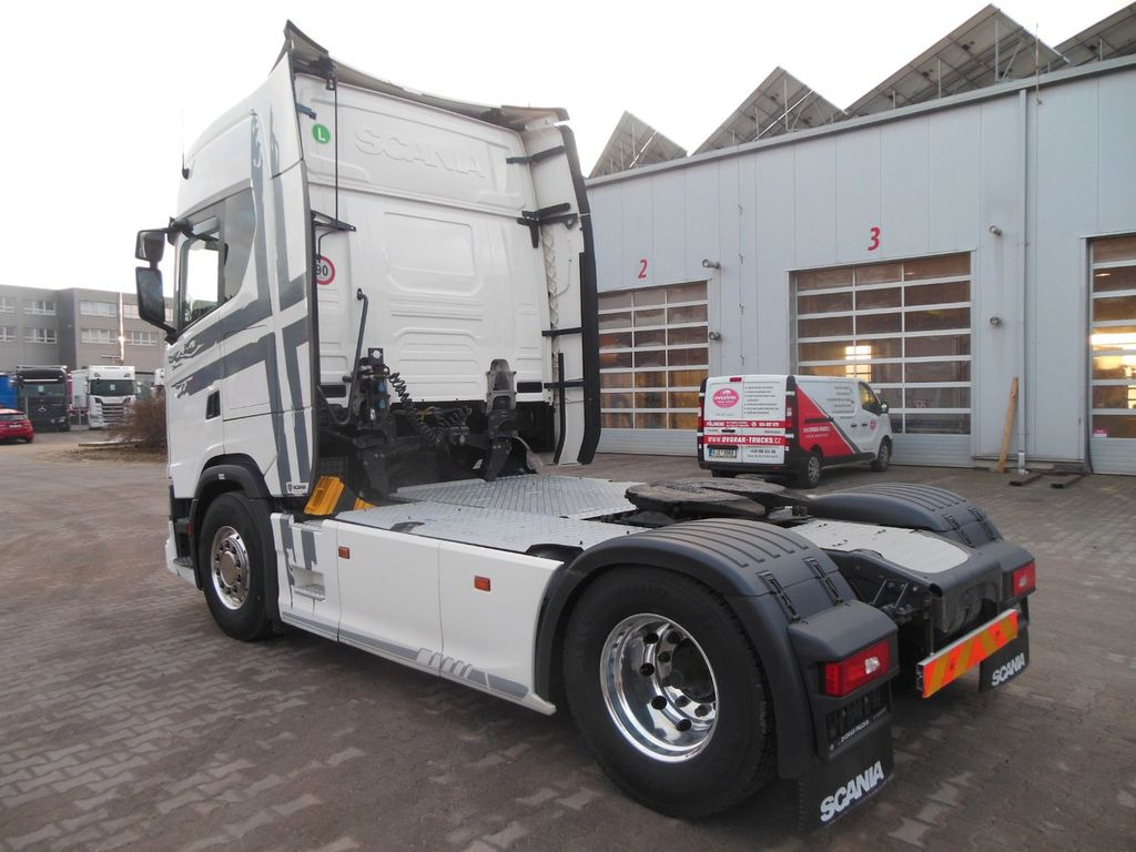 Scania S 500, RETARDER, STANDKLIMA, VOLLLUFT,ALU FELGEN Scania S 500, RETARDER, STANDKLIMA, VOLLLUFT,ALU FELGEN - Tractor head: gambar 4 Scania S 500, RETARDER, STANDKLIMA, VOLLLUFT,ALU FELGEN Scania S 500, RETARDER, STANDKLIMA, VOLLLUFT,ALU FELGEN - Tractor head: gambar 4