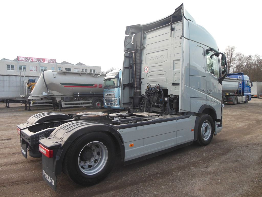Volvo FH 13/460 TURBO COMPOUND,I-SAVE,I-PARK COOL,TOP - Tractor head: gambar 3 Volvo FH 13/460 TURBO COMPOUND,I-SAVE,I-PARK COOL,TOP - Tractor head: gambar 3