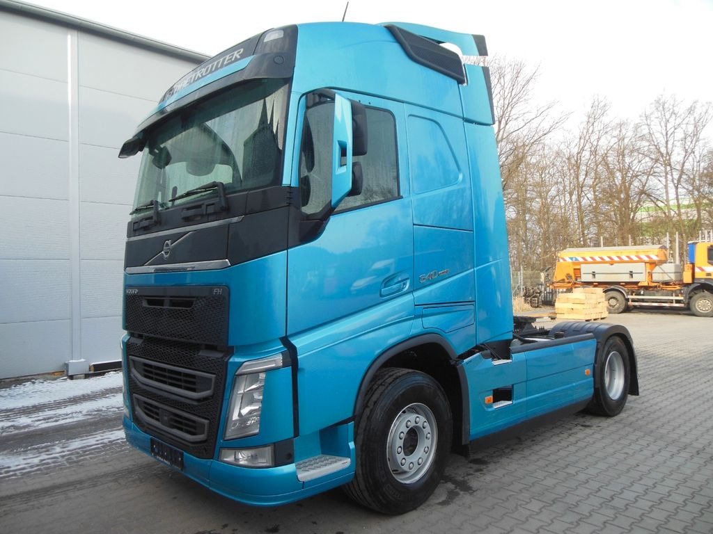 Volvo FH 13/540, KIPPHYDRAULIK, 3 STÜCKS!!! - Tractor head: gambar 1 Volvo FH 13/540, KIPPHYDRAULIK, 3 STÜCKS!!! - Tractor head: gambar 1