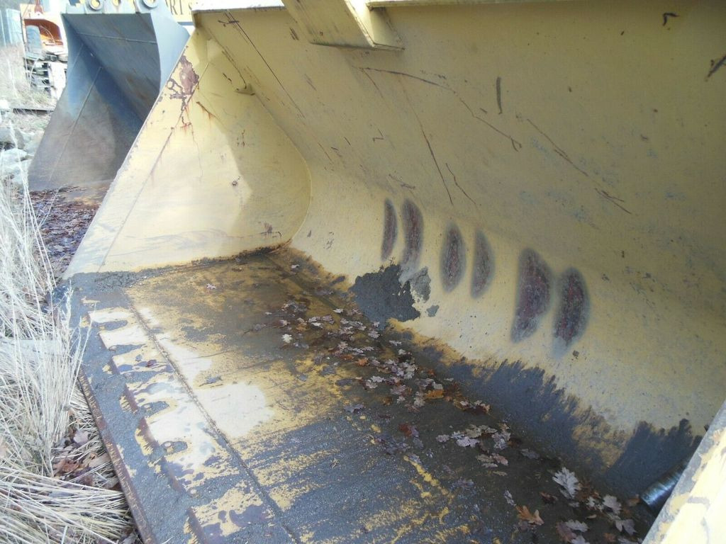 Volvo L120 - Schaufel 3,8m3 Volvo L120 - Schaufel 3,8m3 - Ember loader: gambar 3 Volvo L120 - Schaufel 3,8m3 Volvo L120 - Schaufel 3,8m3 - Ember loader: gambar 3