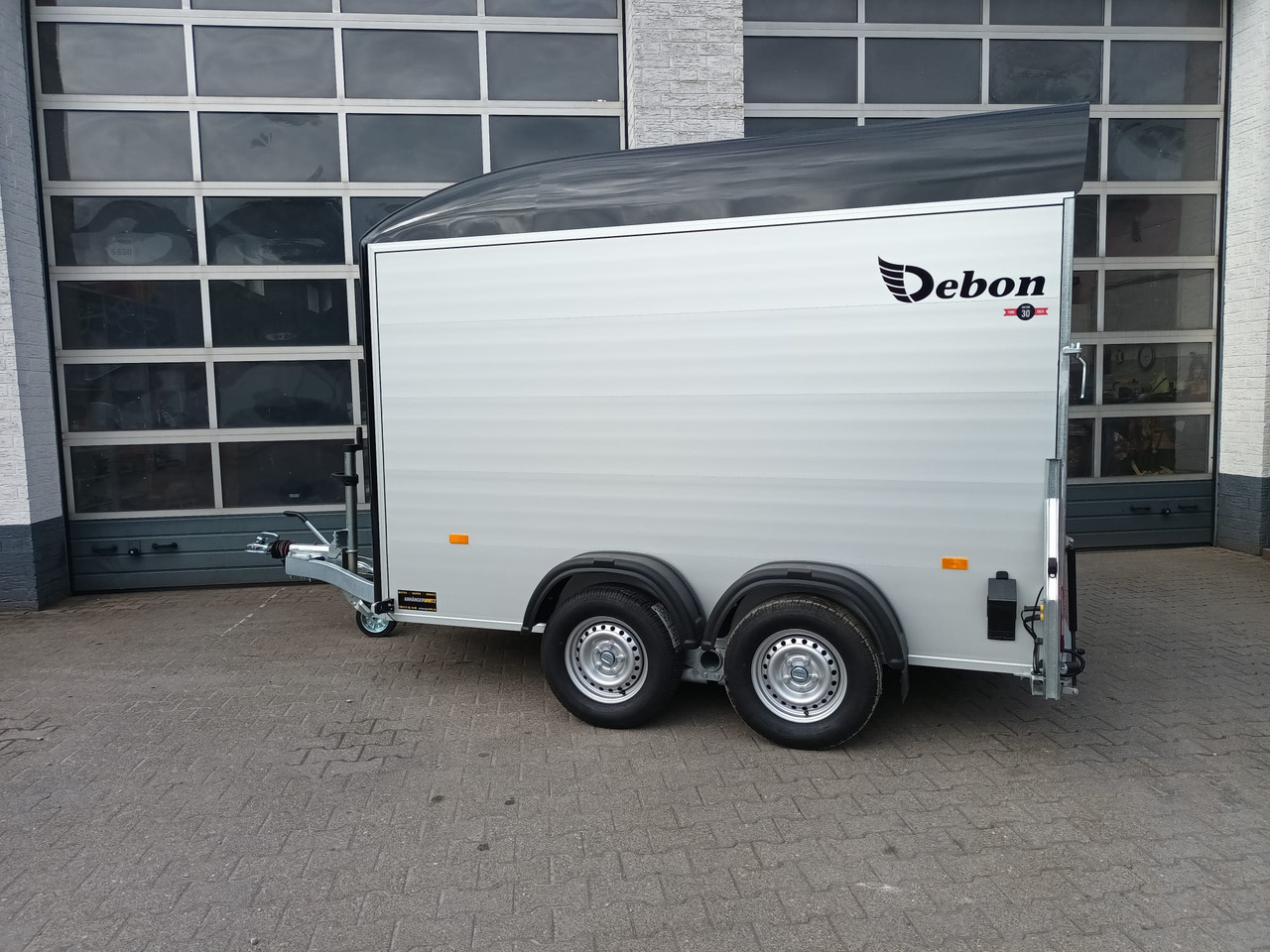 Trailer kotak tertutup Cargo Roadster 500 312x167x199cm Alu Poly black Seitentür 100km/H Pullman 2000kg Sommer Aktion 2025: gambar 12