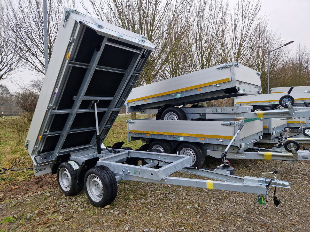 Heckkipper light 2514 250x145x30cm Lfh 63cm Tandem (S) 750kg - Trailer mobil: gambar 1 Heckkipper light 2514 250x145x30cm Lfh 63cm Tandem (S) 750kg - Trailer mobil: gambar 1