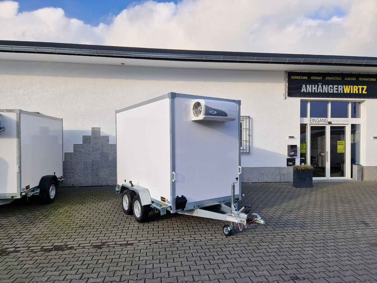 Trailer berpendingin Kargo CoolBoxx FK2030HT 296x162x200cm 230V Govi Kühlung Stützen 2000kg 100km/H Abverkauf: gambar 15