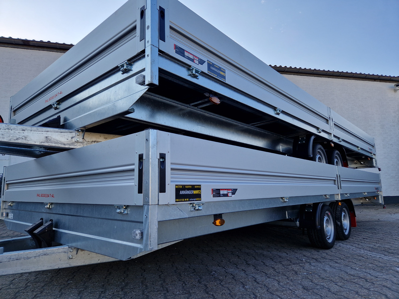 Pongratz Pritschenhochlader PHL 6030/24 T-AL-S 603x246x36cm Tandem 13" 3500kg Winter Aktion - Trailer flatbed: gambar 2 Pongratz Pritschenhochlader PHL 6030/24 T-AL-S 603x246x36cm Tandem 13" 3500kg Winter Aktion - Trailer flatbed: gambar 2