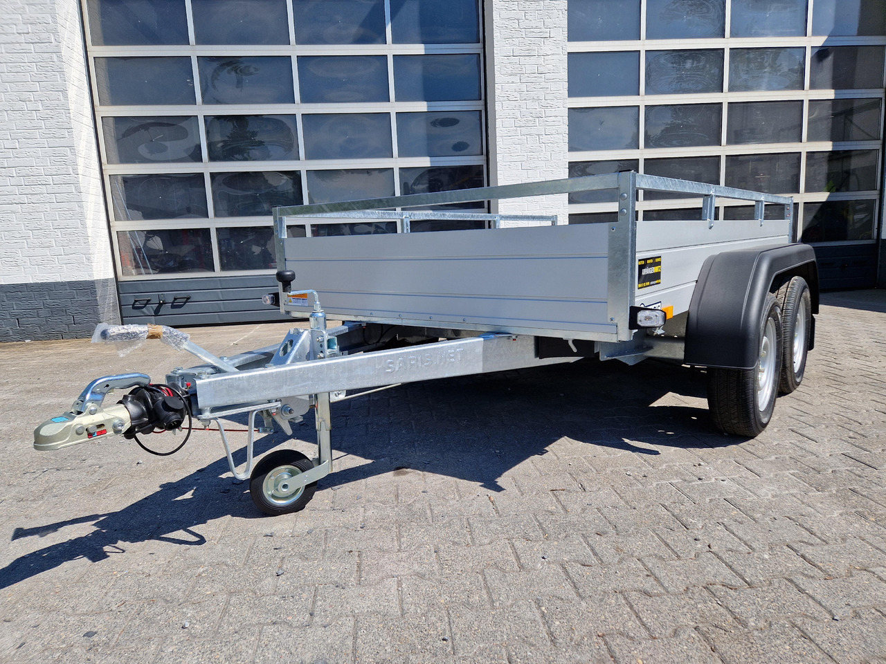 Saris Anhänger DW2000 McAlu Pro 255x153x43cm 2000kg kurz und breit - Trailer flatbed: gambar 4 Saris Anhänger DW2000 McAlu Pro 255x153x43cm 2000kg kurz und breit - Trailer flatbed: gambar 4