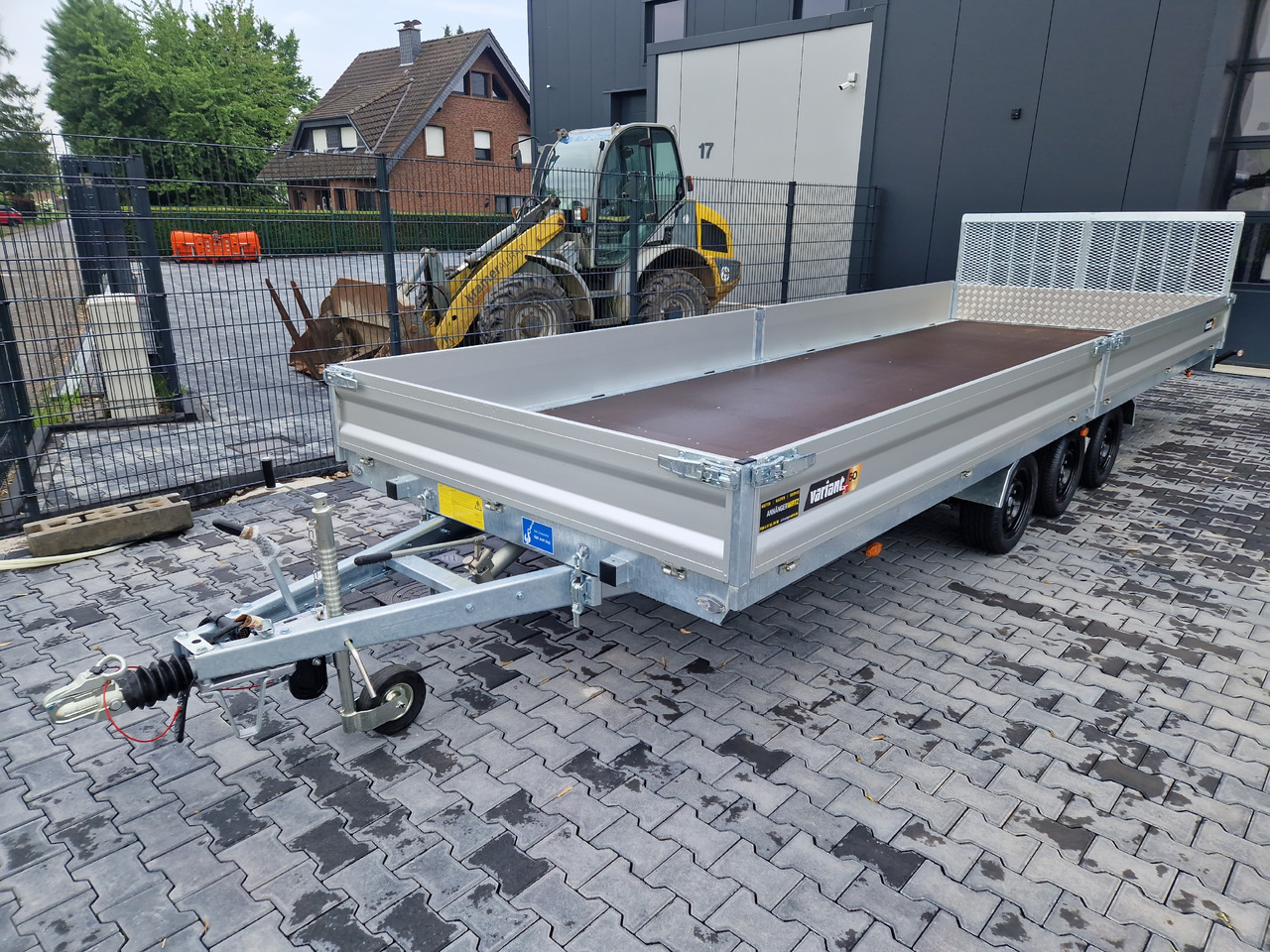 Variant Maschinentransporter 3563 UX Maxi Load 620x210x30cm LED Tridem Parabel black 3500kg - Trailer untuk mesin konstruksi: gambar 1 Variant Maschinentransporter 3563 UX Maxi Load 620x210x30cm LED Tridem Parabel black 3500kg - Trailer untuk mesin konstruksi: gambar 1