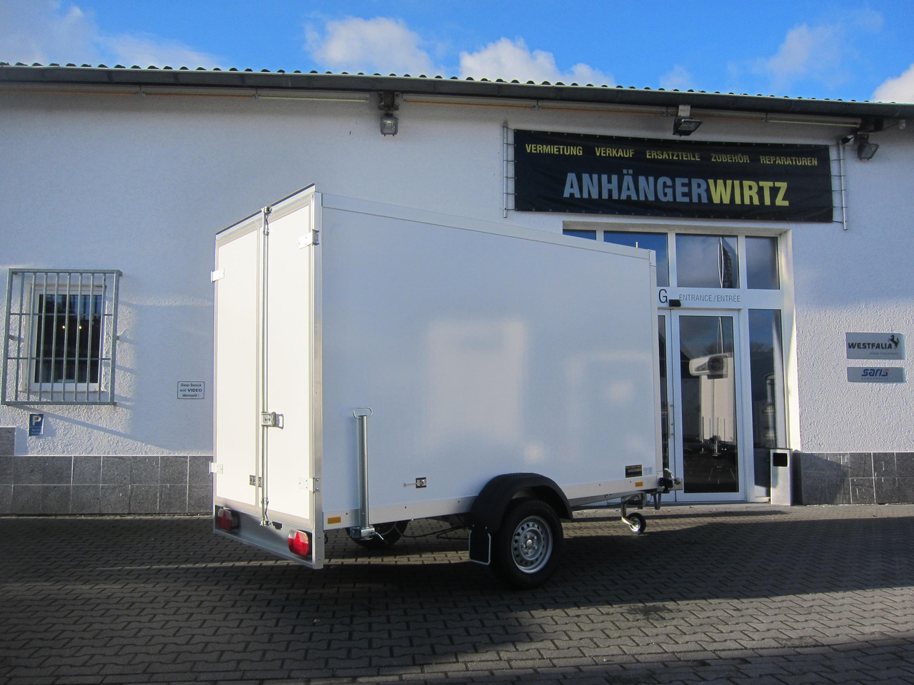 WM Meyer Koffer AZ 1330/151 S30 301x151x185cm (M) 1300Kg Winter Aktion 2024 - Trailer kotak tertutup: gambar 5 WM Meyer Koffer AZ 1330/151 S30 301x151x185cm (M) 1300Kg Winter Aktion 2024 - Trailer kotak tertutup: gambar 5