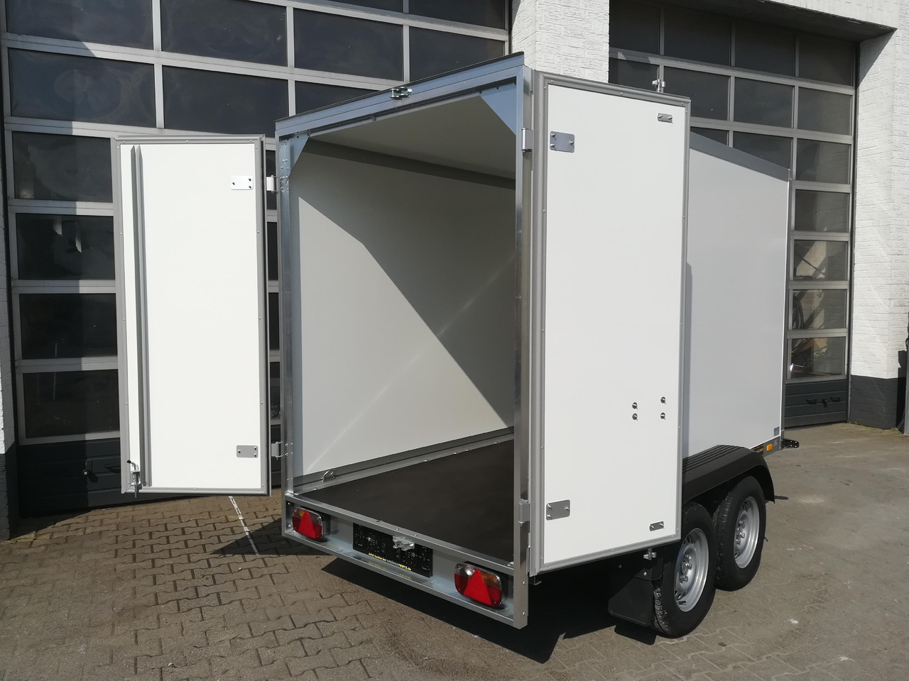 Trailer kotak tertutup WM Meyer Koffer AZ 2730/151 S30 301x151x185cm (M) 2700kg Januar Aktion: gambar 9