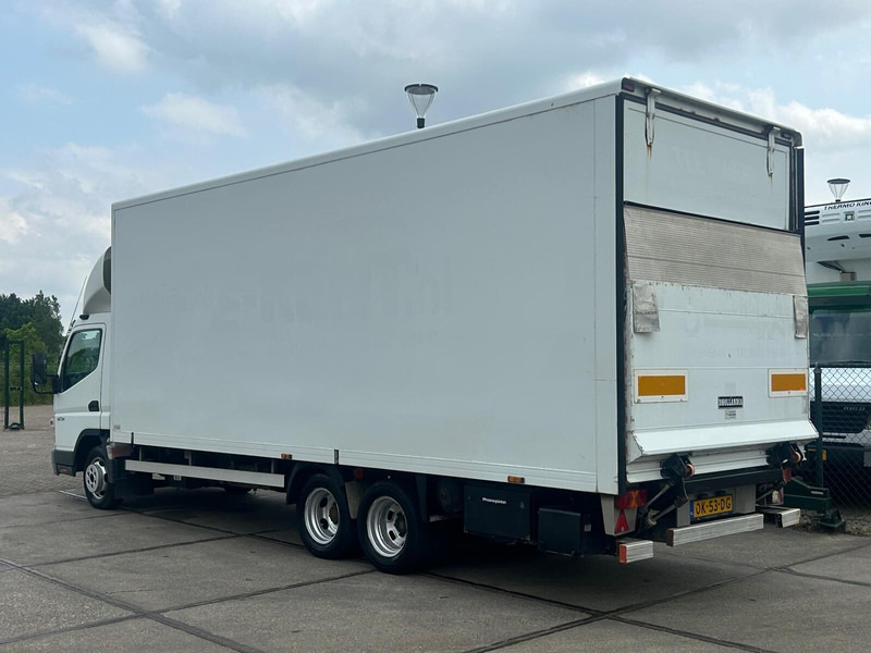 Mitsubishi Fuso CANTER 3C15 - Truk box: gambar 3 Mitsubishi Fuso CANTER 3C15 - Truk box: gambar 3