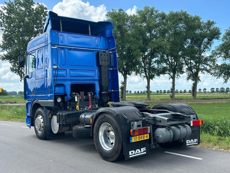 DAF XF480 EURO 2 ONLY 115.027 KM - Tractor head: gambar 4 DAF XF480 EURO 2 ONLY 115.027 KM - Tractor head: gambar 4