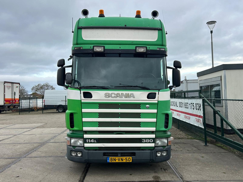 Tractor head Scania R114.380: gambar 8 Tractor head Scania R114.380: gambar 8